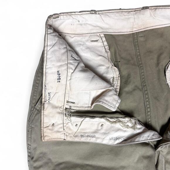 U.S. Army WW2 40s Vintage Khaki Chino Pants Button Fly USA made Trousers 28” - Picture 6 of 8